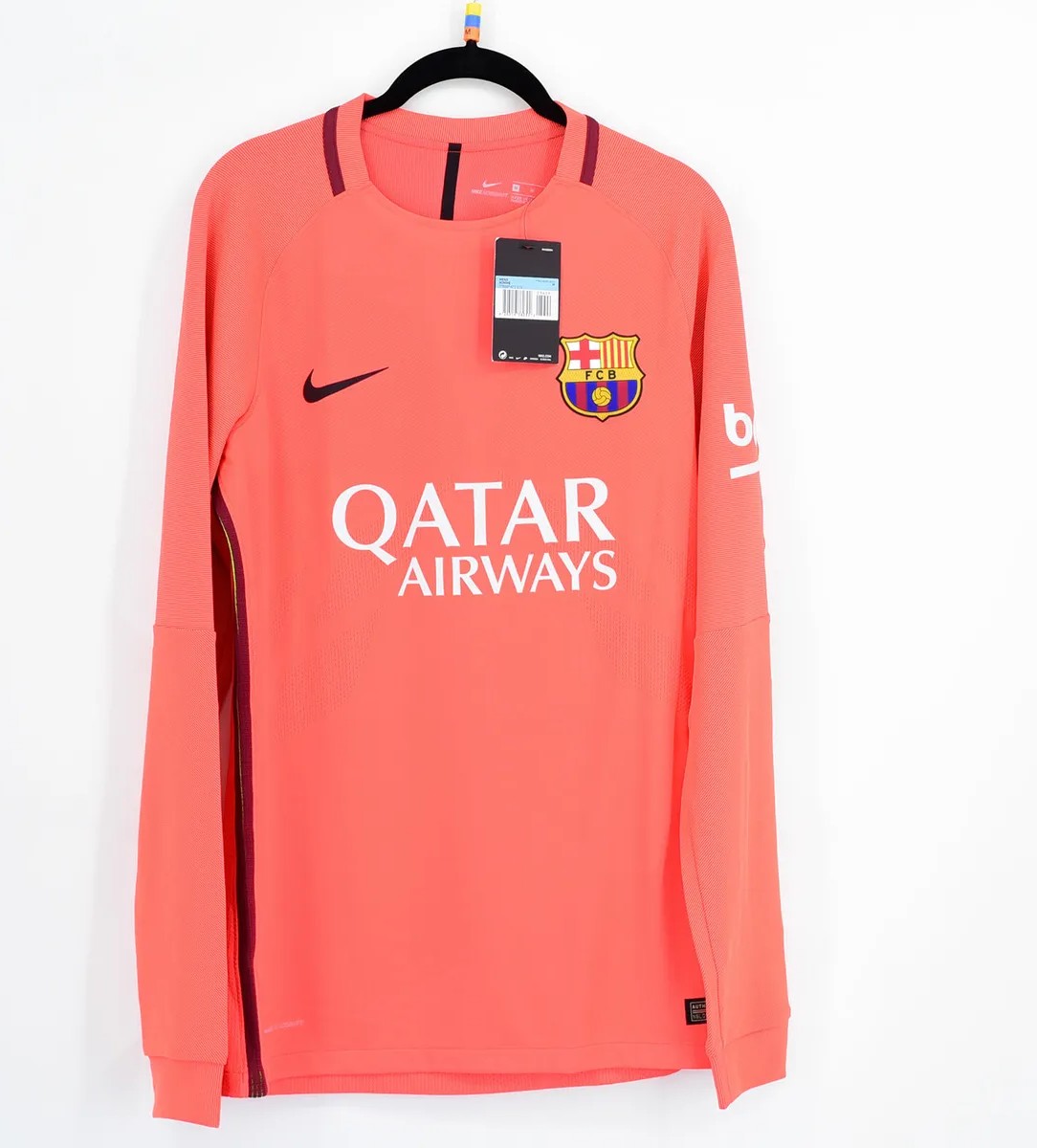 FC Barcelona 2016-17 GK Fourth Kit