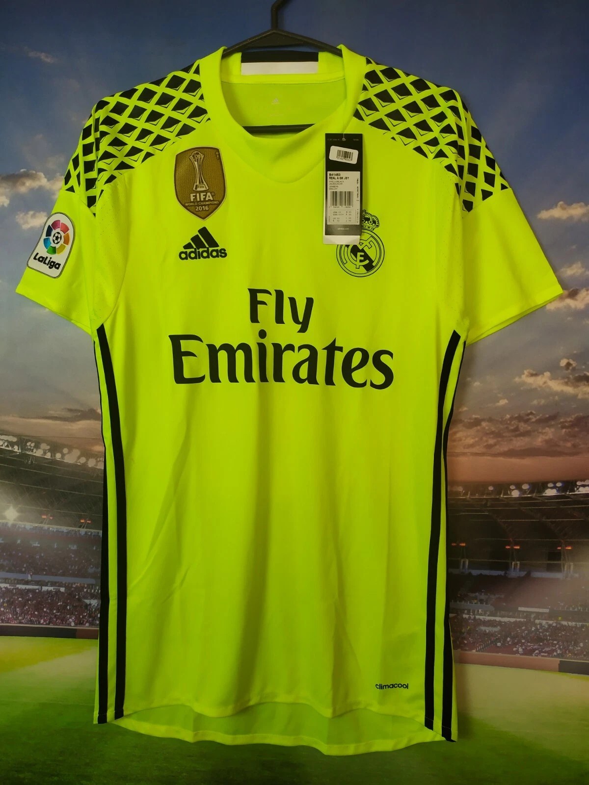 Real Madrid 2016-17 GK Third V2 Kit