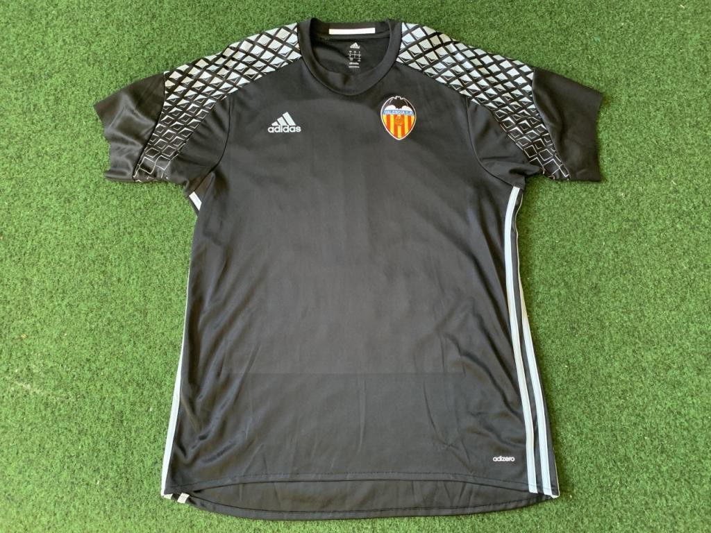 Valencia CF 2016-17 GK 1 Kit