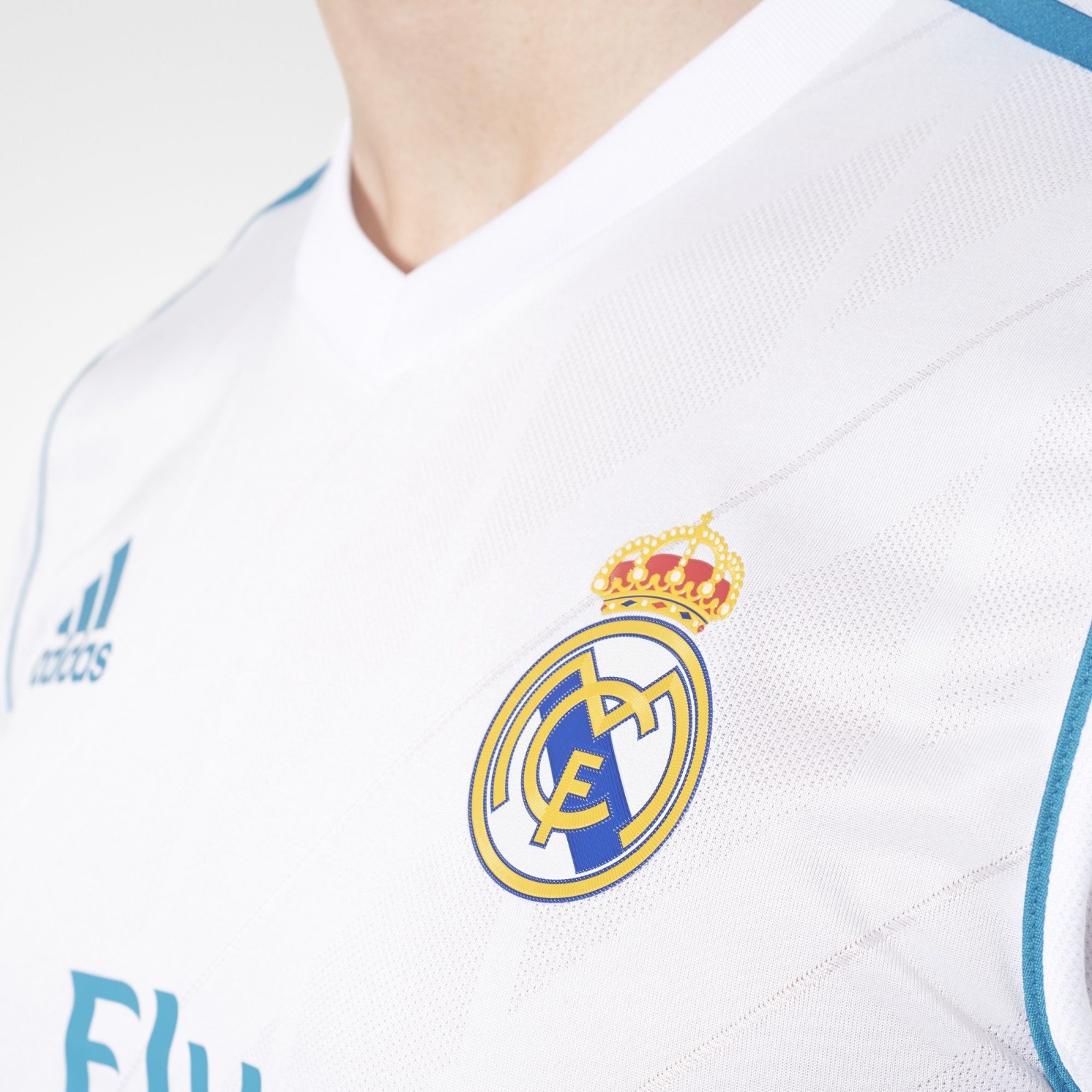 Real Madrid 2017-18 Home Kit
