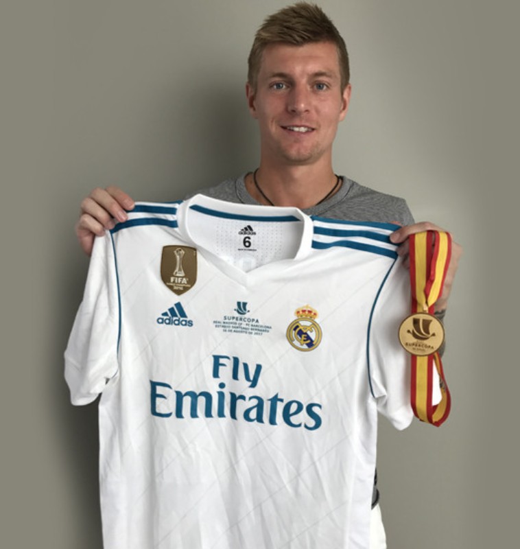 Real Madrid 2017-18 Supercopa de España Home Kit