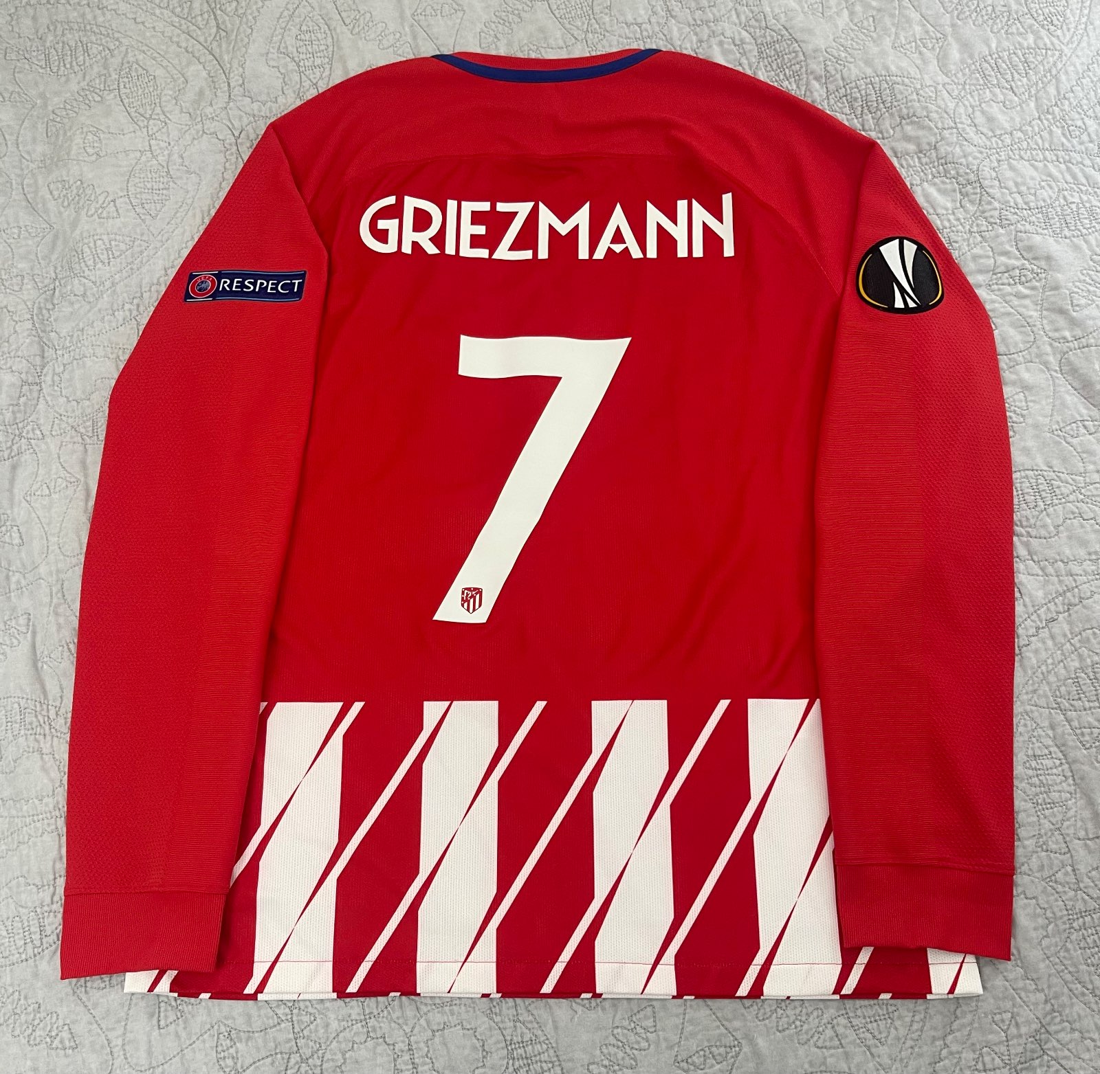 Atlético Madrid 2017-18 Europa League Final Kit