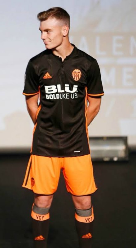 Valencia CF 2017-18 Third Kit