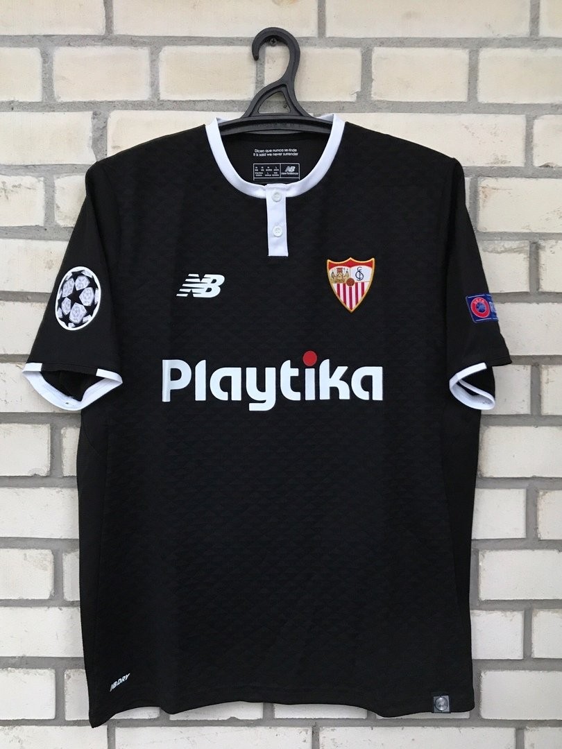 Sevilla FC 2017-18 Third 2 Kit