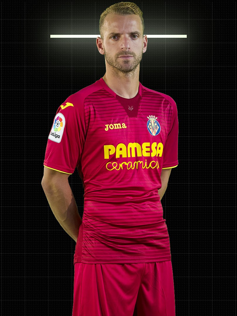 Villarreal CF 2017-18 Away Kit