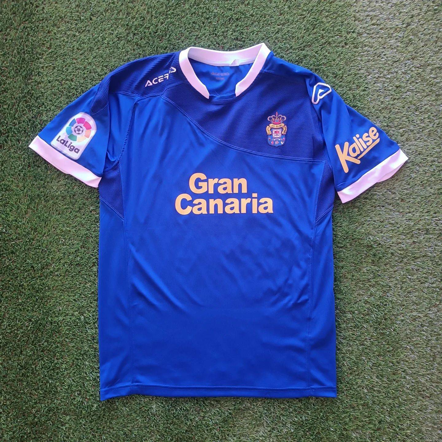 UD Las Palmas 2017-18 GK Kit