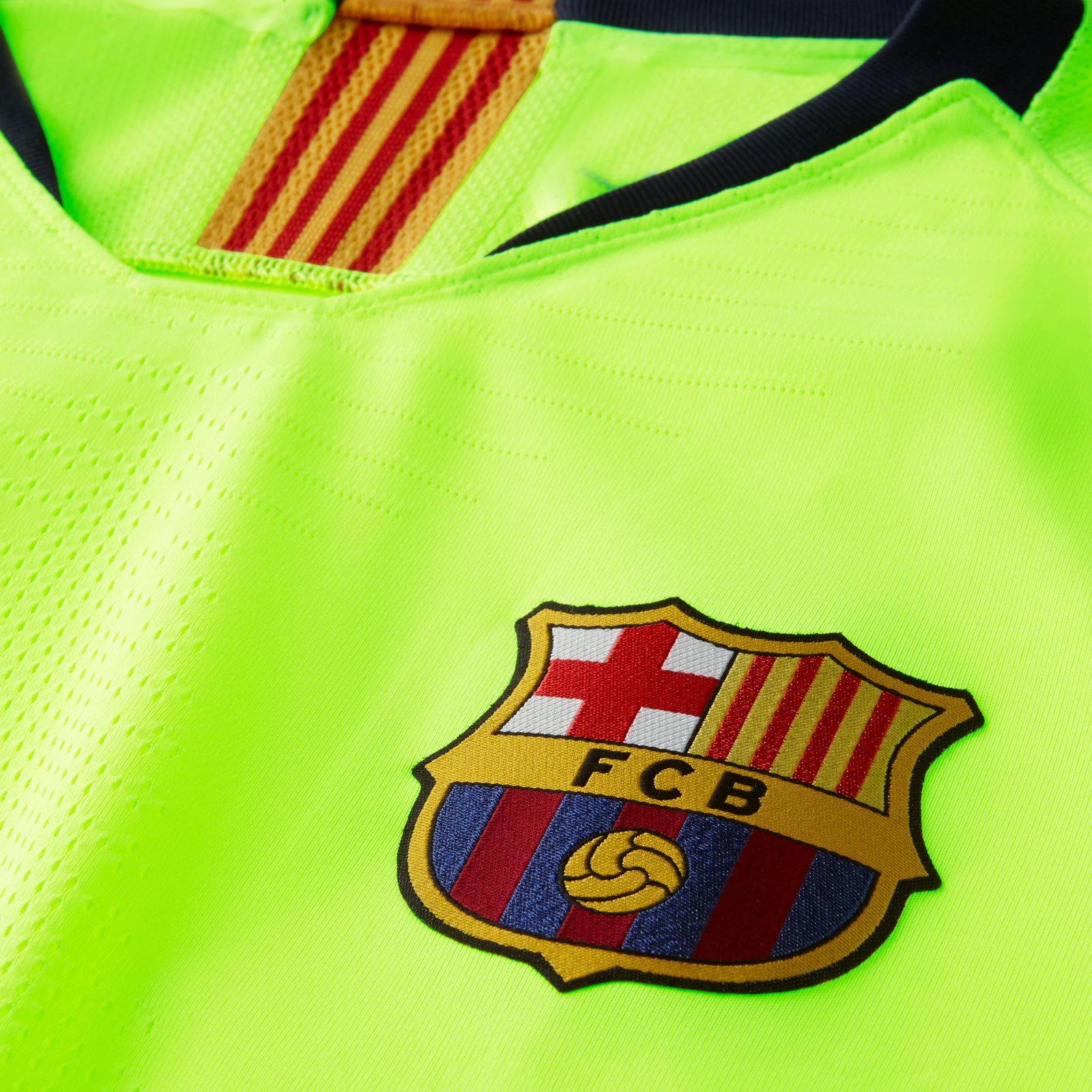 FC Barcelona 2018-19 Away Kit