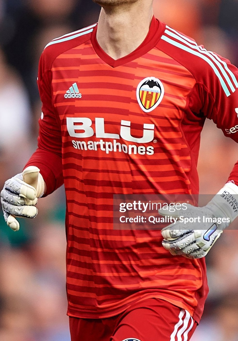 Valencia CF 2018-19 GK 4 Kit