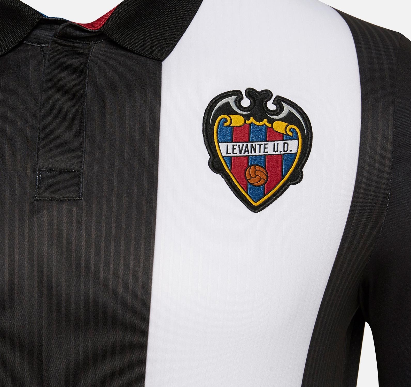 Levante UD 2018-19 Away Kit