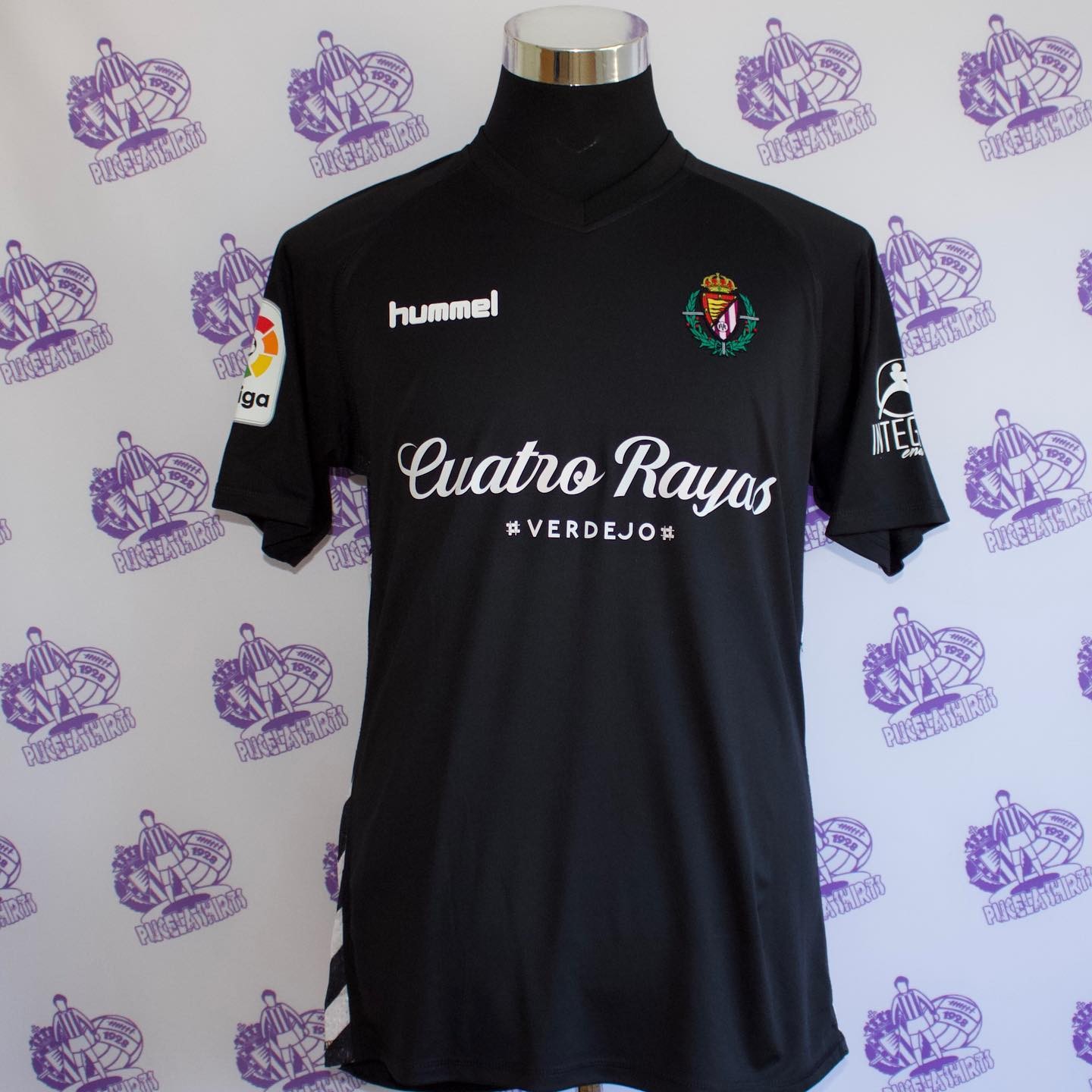 Real Valladolid 2018-19 GK Kit