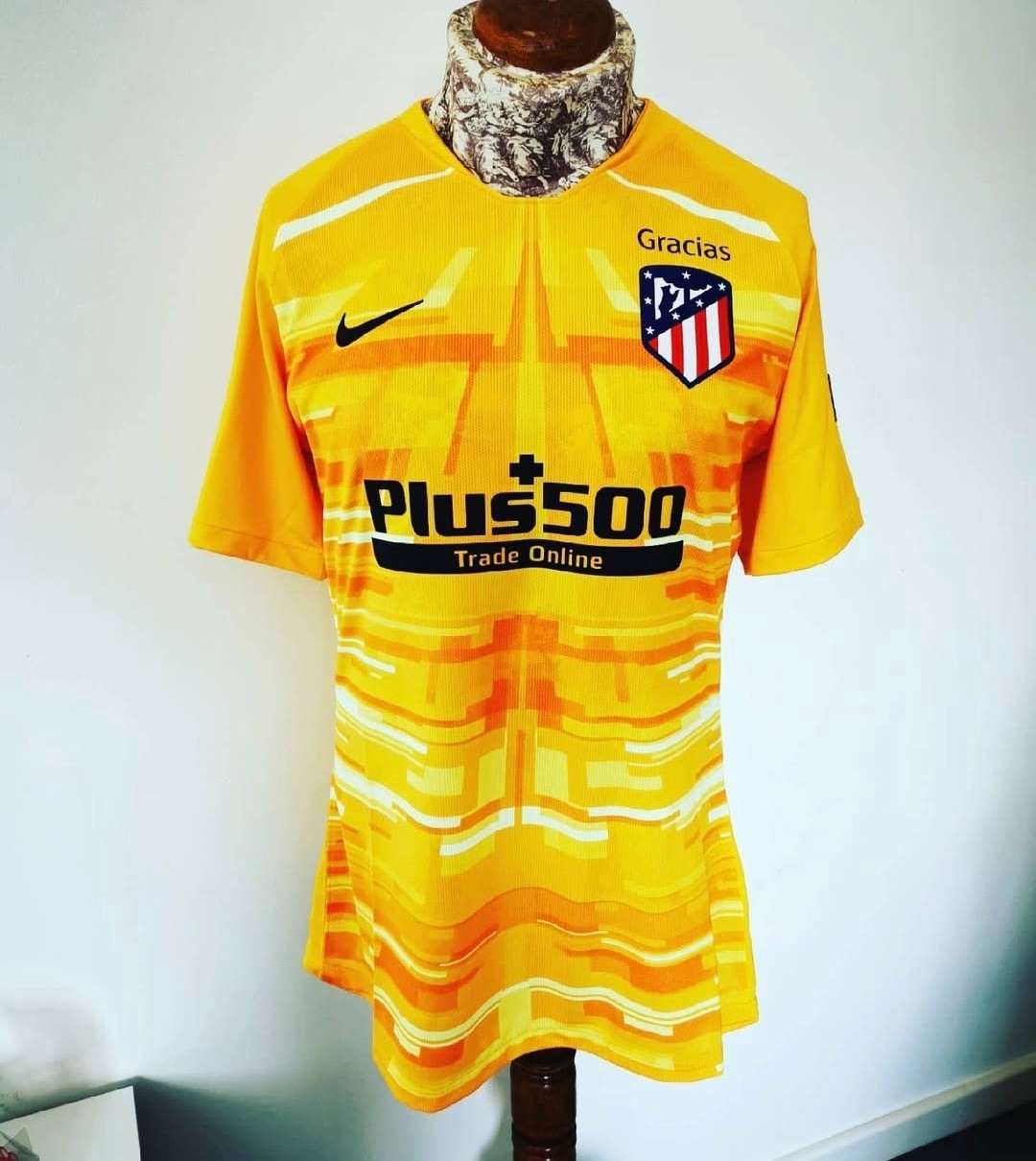 Atlético Madrid 2019-20 GK 3 V2 Kit