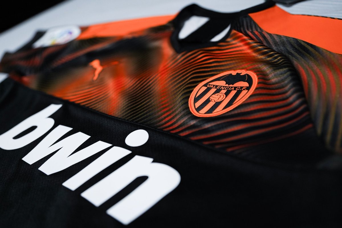 Valencia CF 2019-20 Away Kit