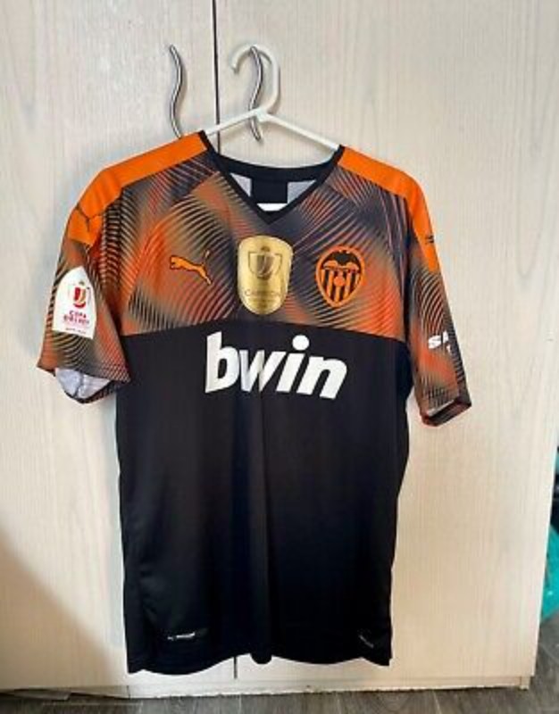 Valencia CF 2019-20 Copa del Rey Away Kit