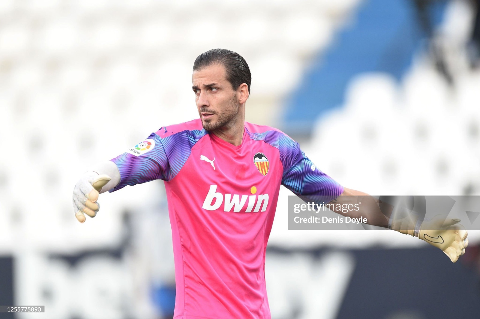 Valencia CF 2019-20 GK 4 Kit