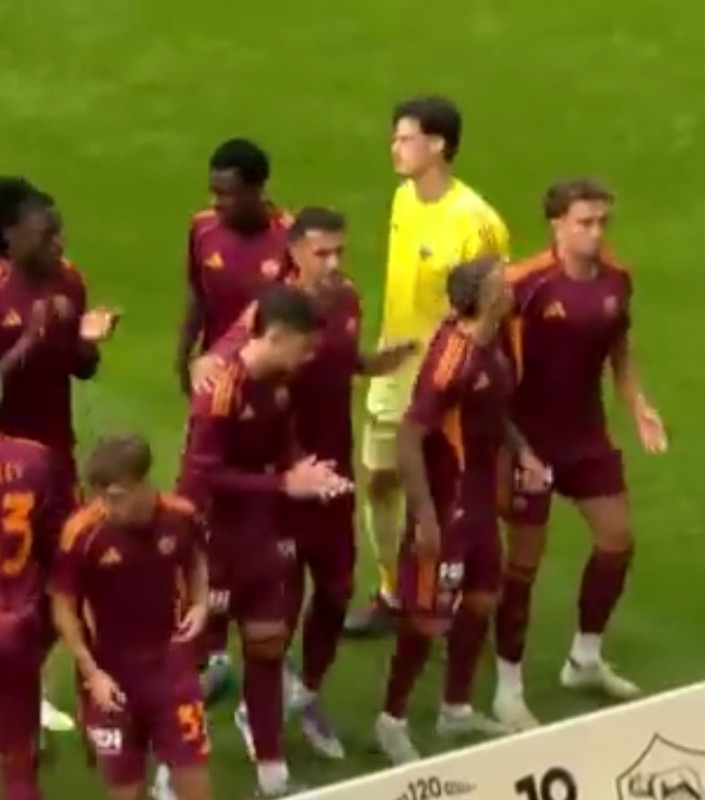 AS Roma 2025-26 GK 2 Kit