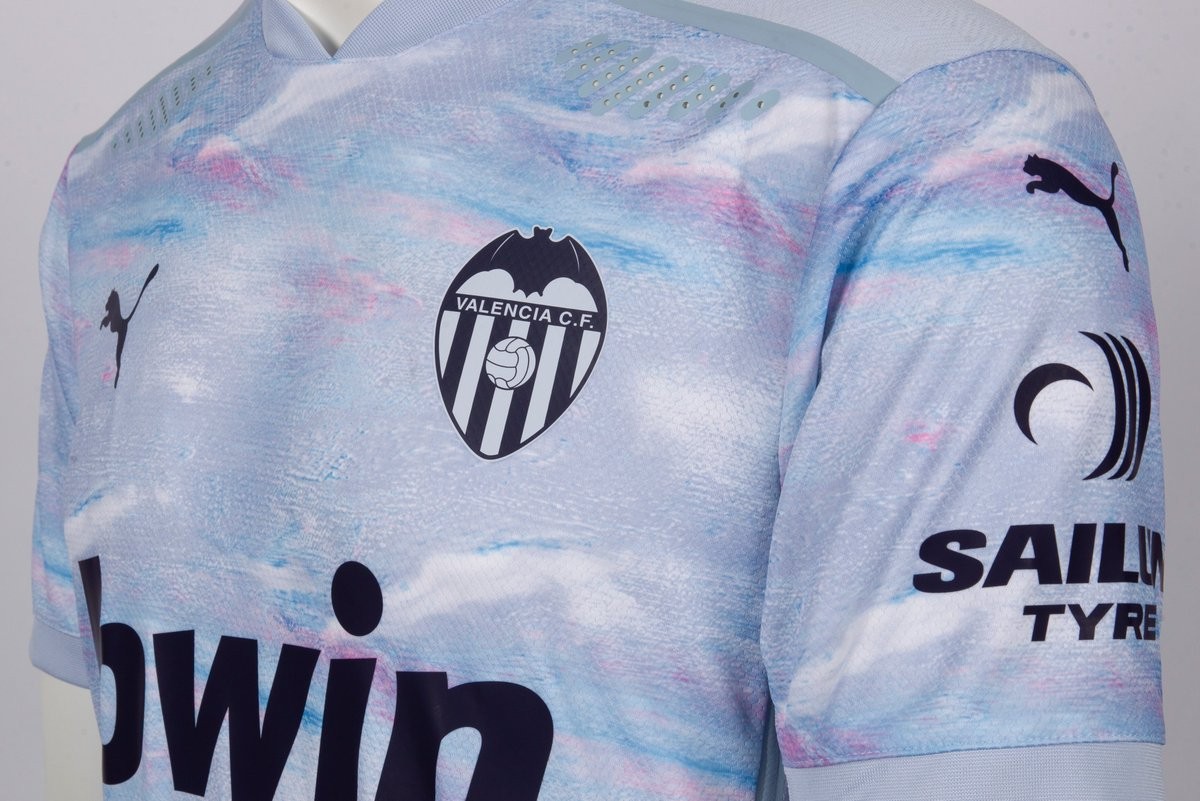Valencia CF 2020-21 Third Kit