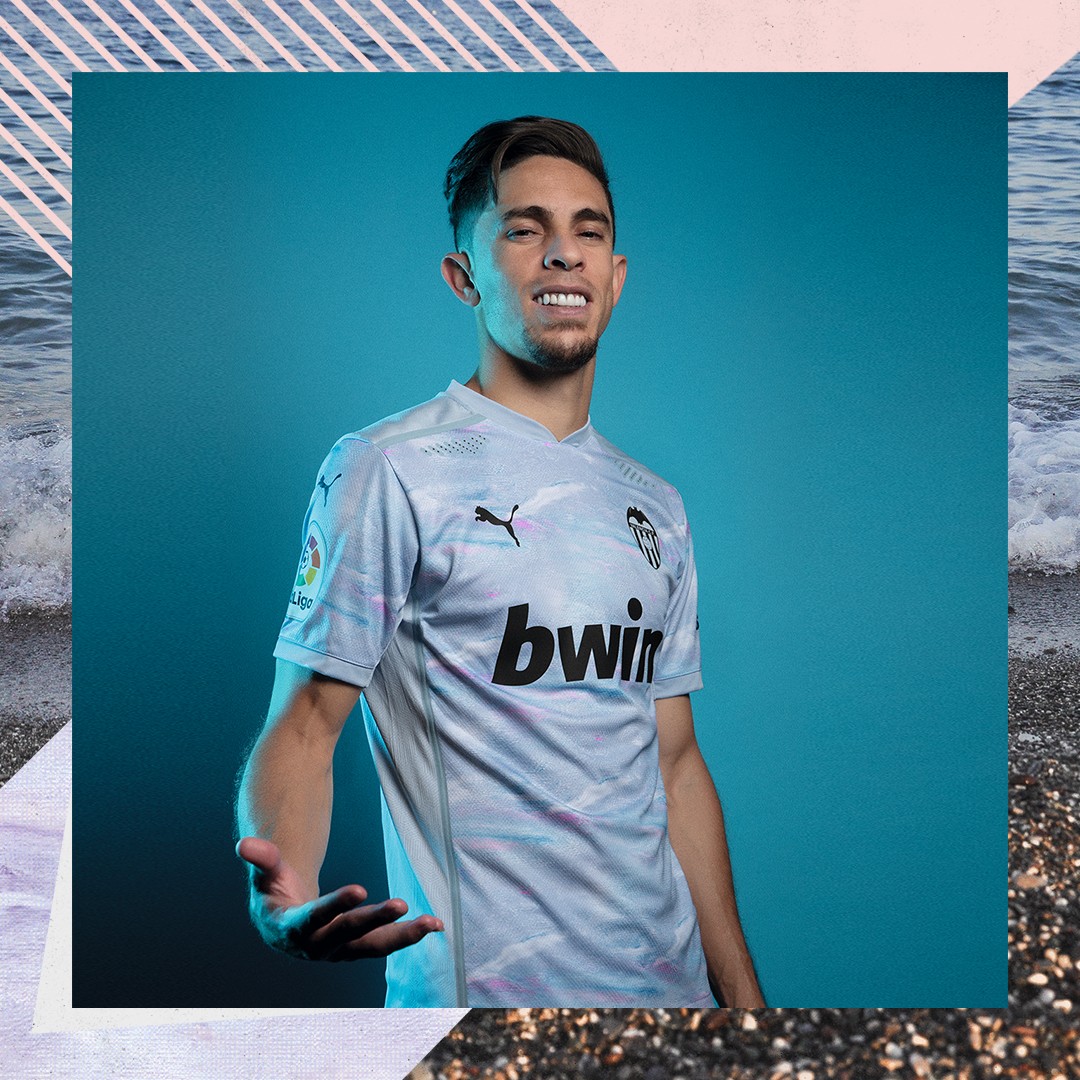 Valencia CF 2020-21 Third Kit