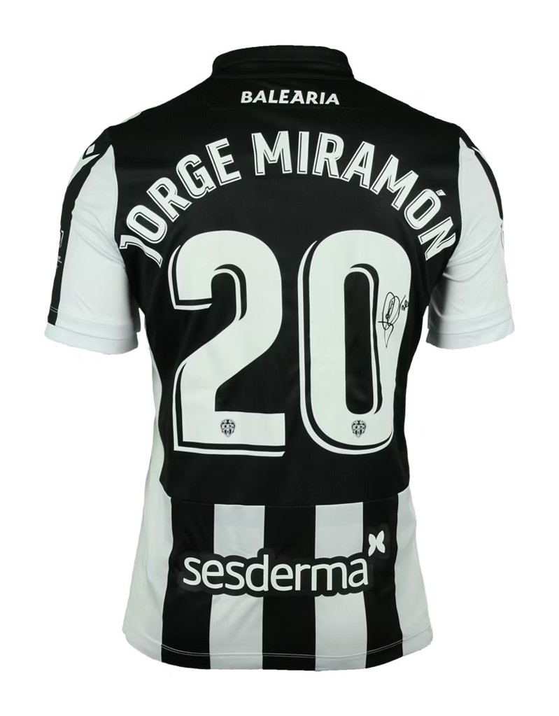 Levante UD 2020-21 Away Kit