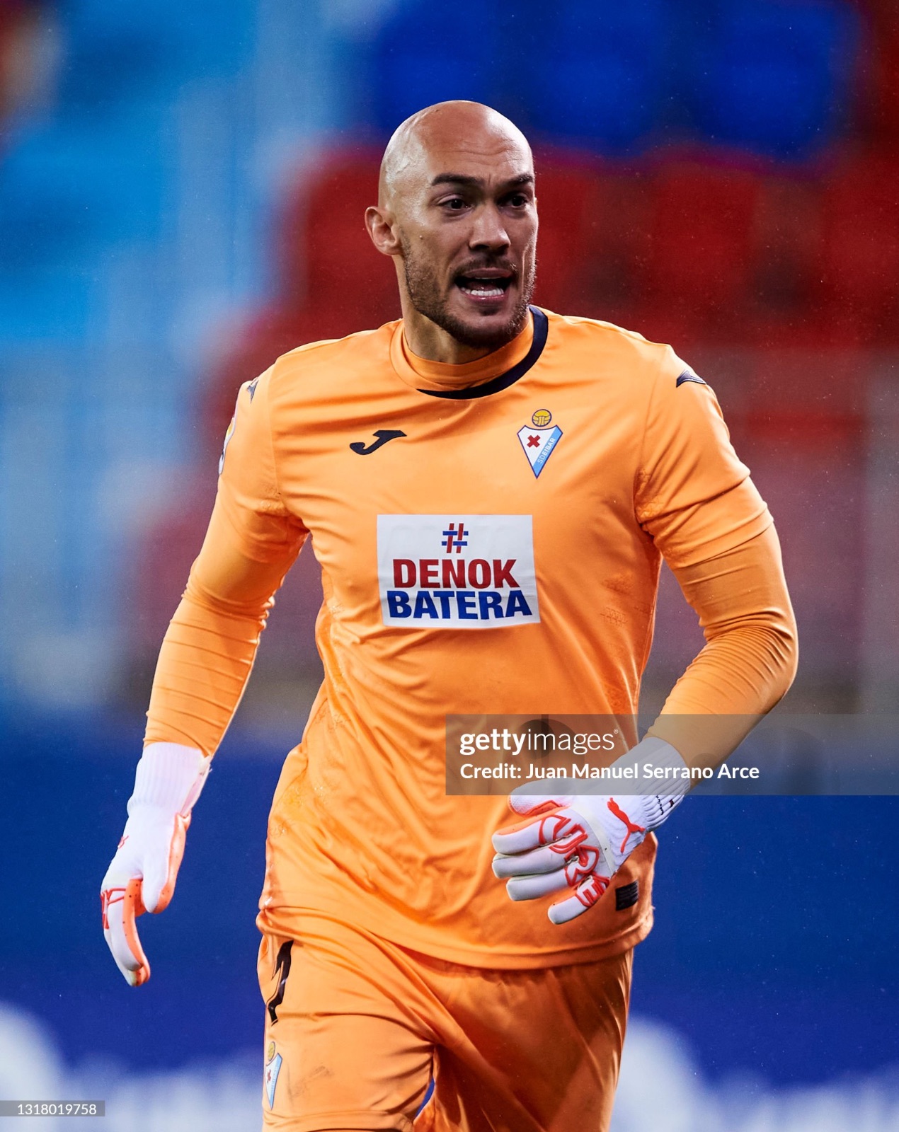 SD Eibar 2020-21 GK 4 Kit