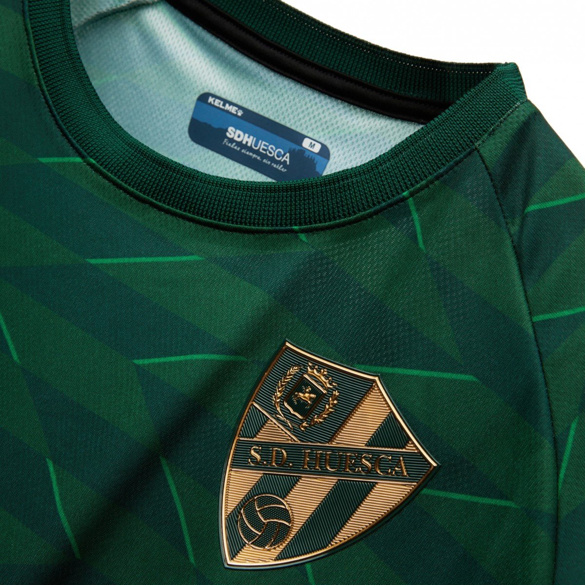 SD Huesca 2020-21 Third Kit