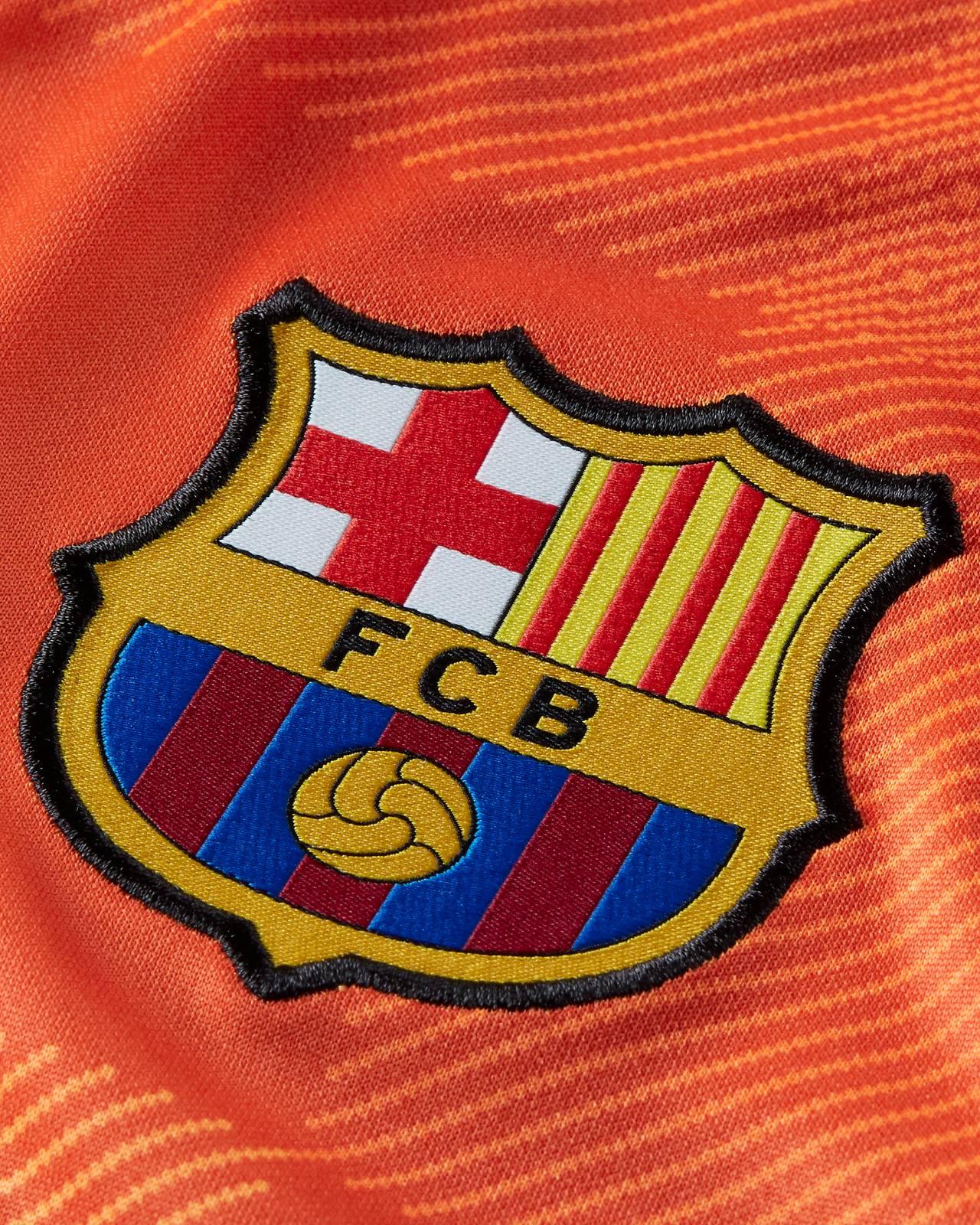 FC Barcelona 2021-22 GK Home Kit