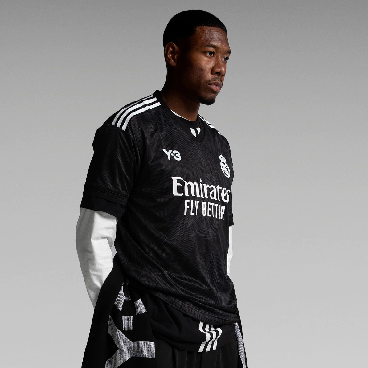 Real Madrid 2021-22 Fourth Kit