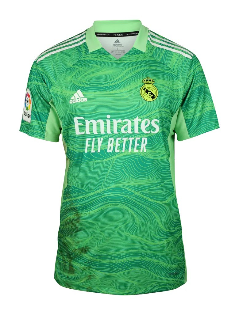 Real Madrid 2021-22 GK Third Kit