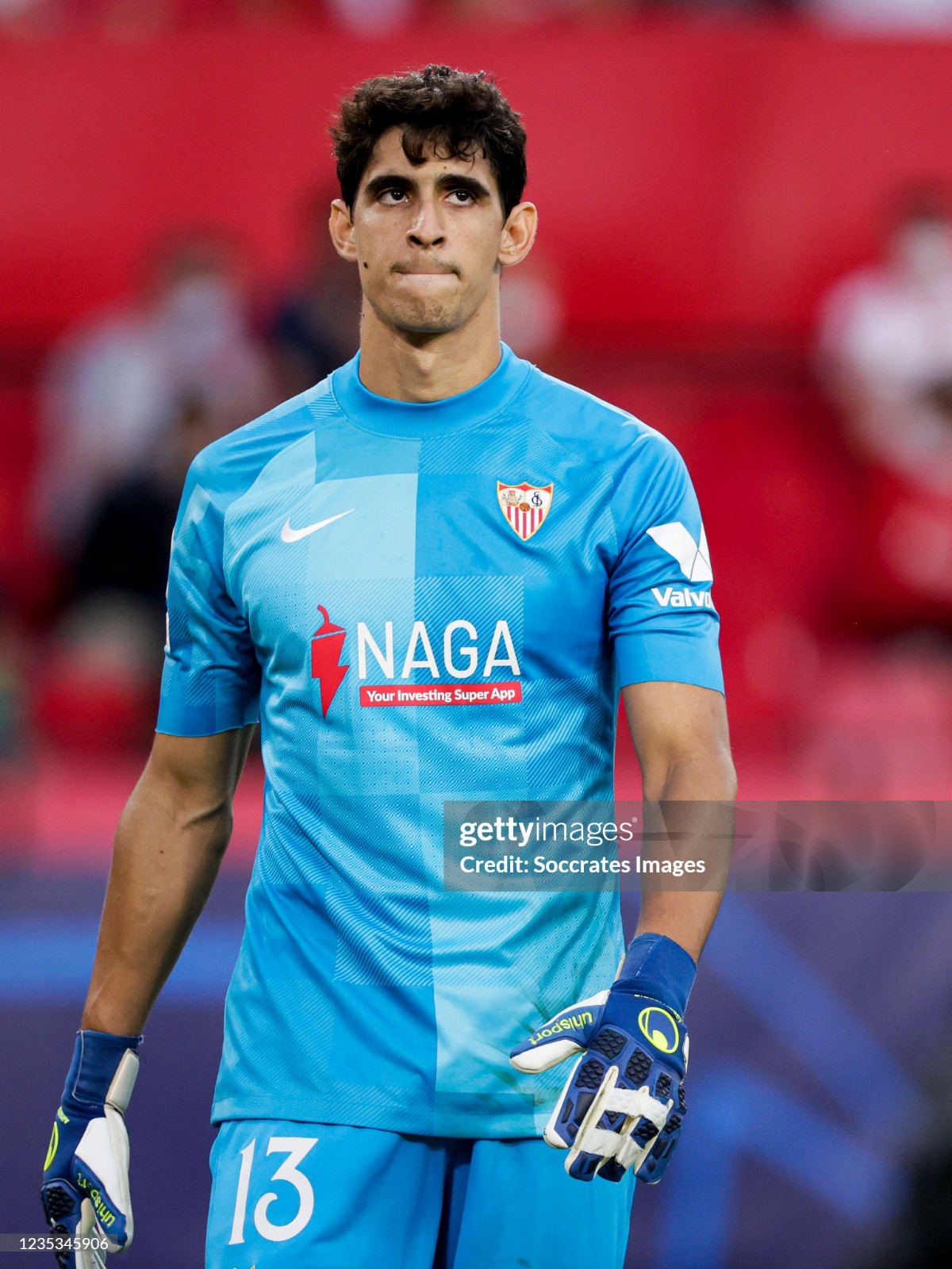 Sevilla FC 2021-22 GK 6 Kit