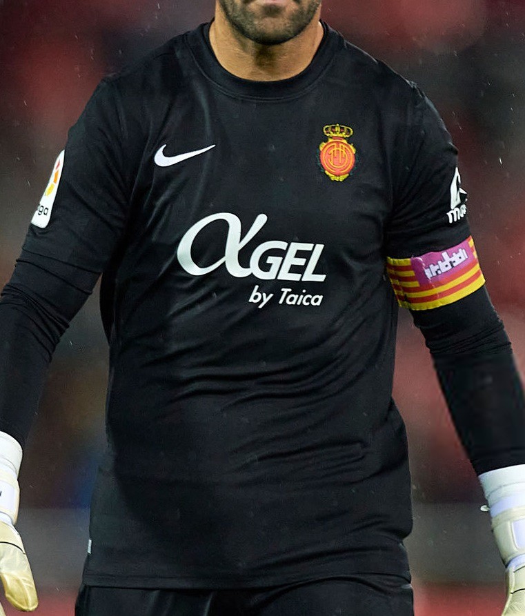 RCD Mallorca 2021-22 GK 1 Kit