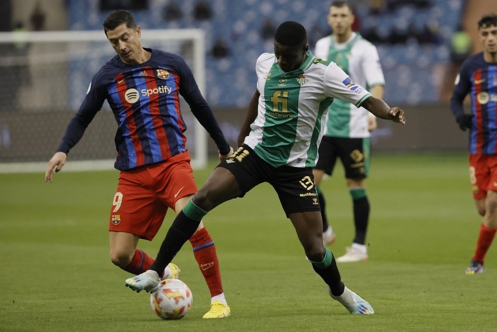 FC Barcelona 2022-23 Supercopa de España Kit