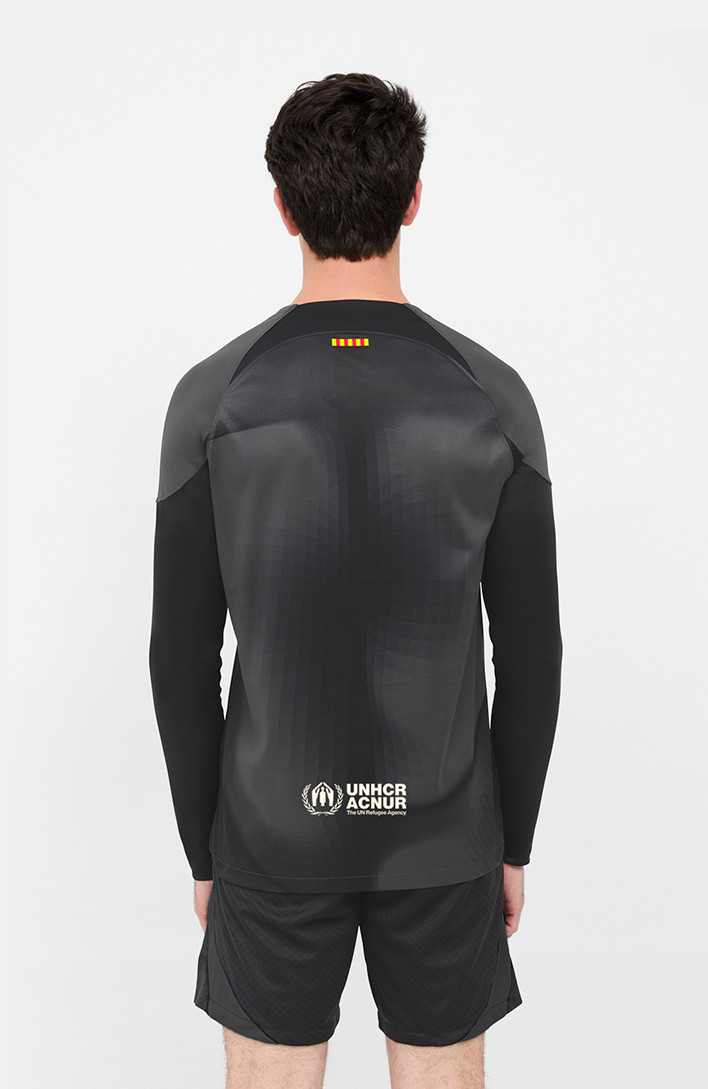 FC Barcelona 2022-23 GK 2 Kit