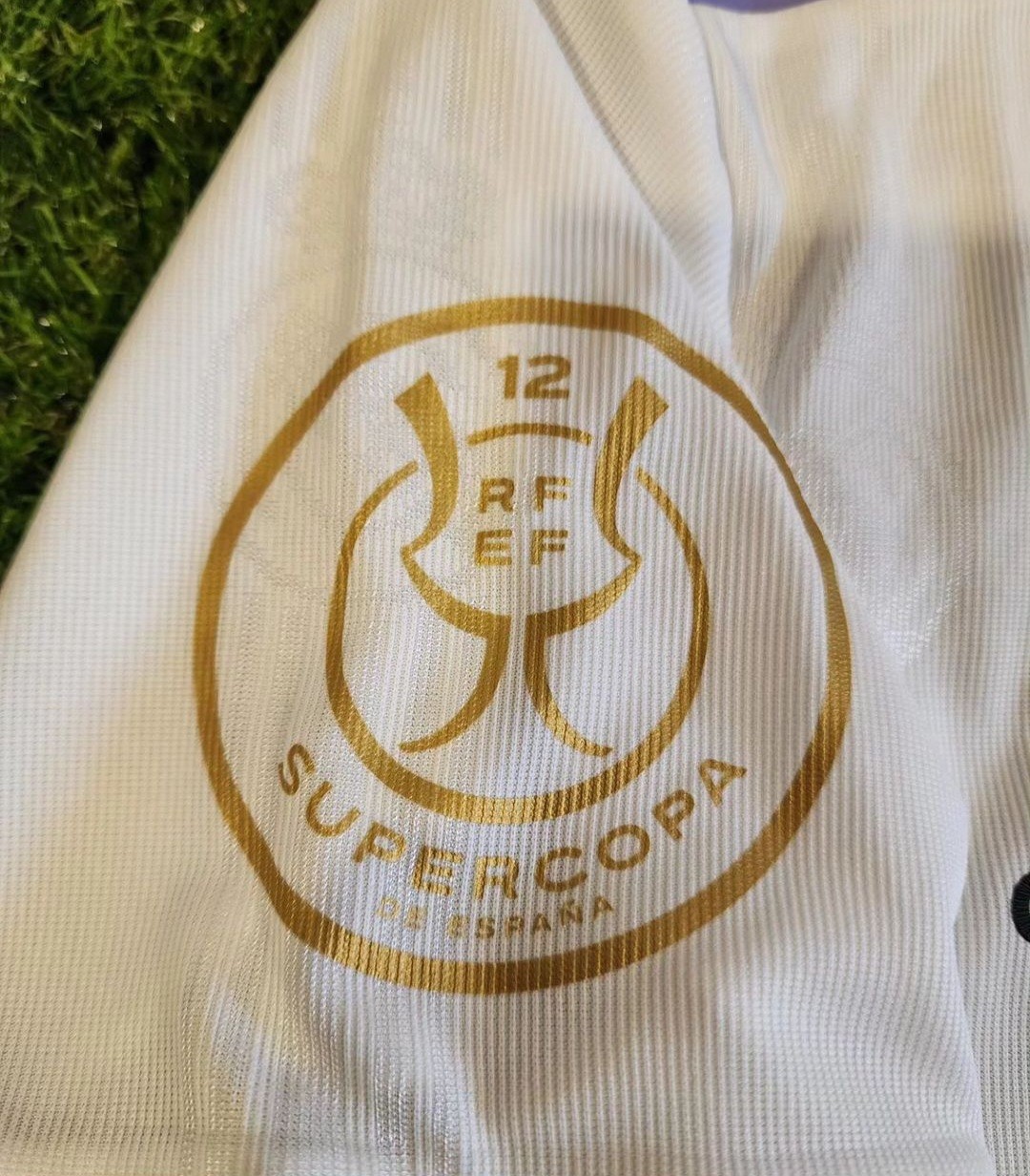 Real Madrid 2022-23 Supercopa de España Kit