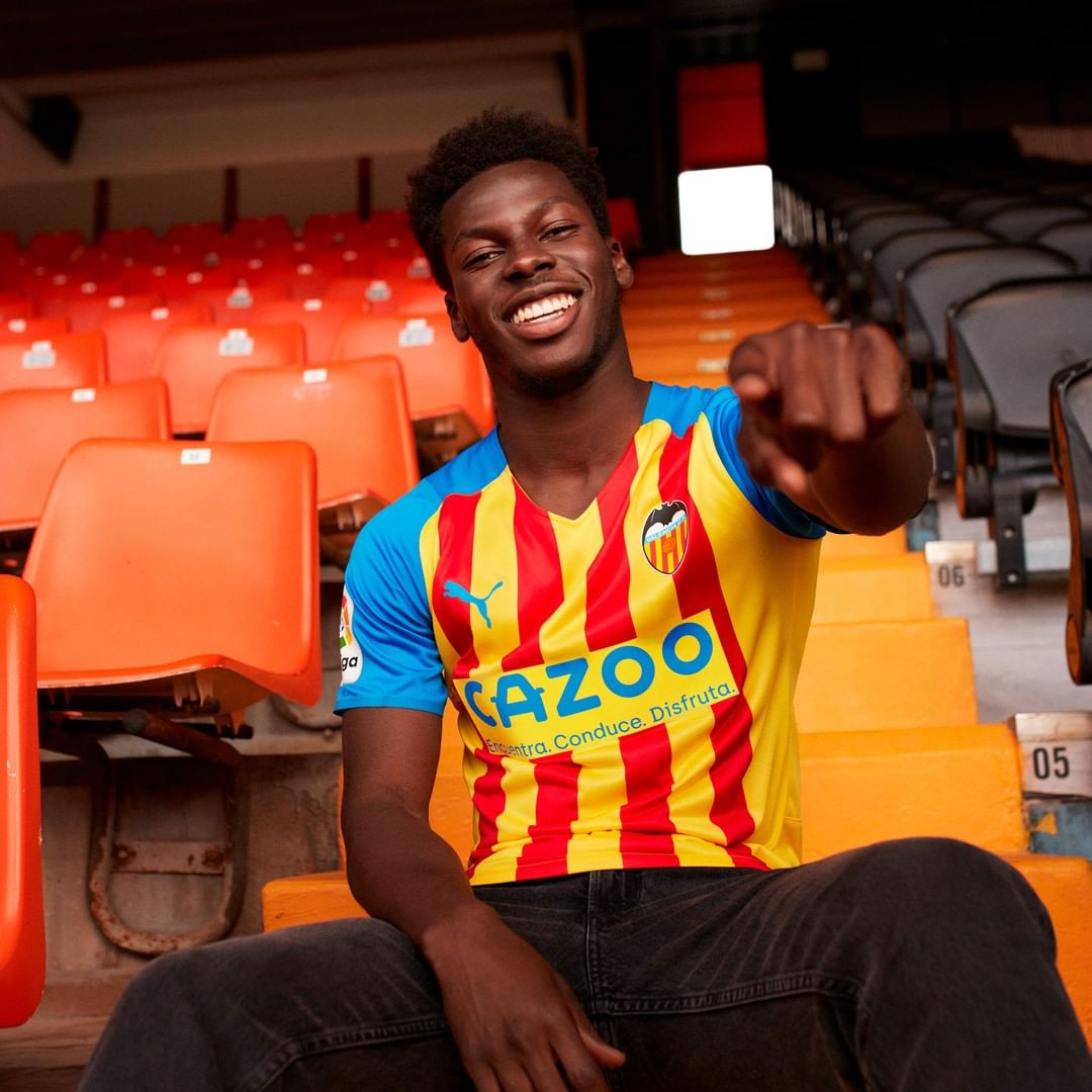 Valencia CF 2022-23 Third Kit