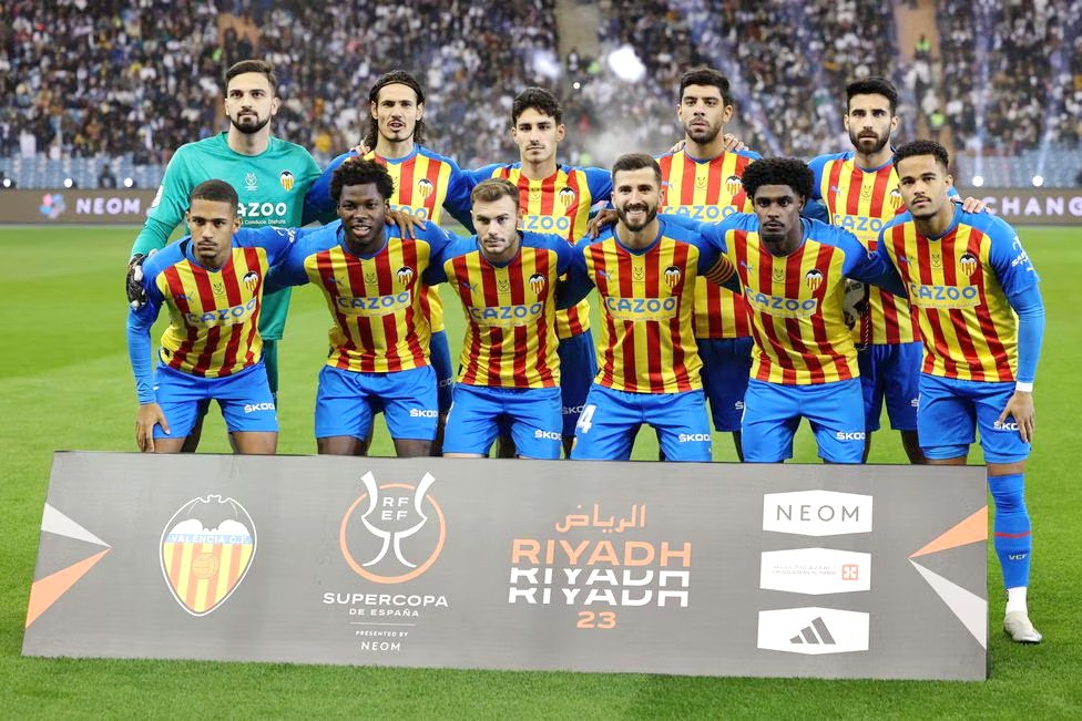 Valencia CF 2022-23 Supercopa de España GK Kit