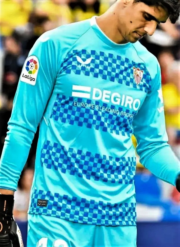 Sevilla FC 2022-23 GK 3 Kit