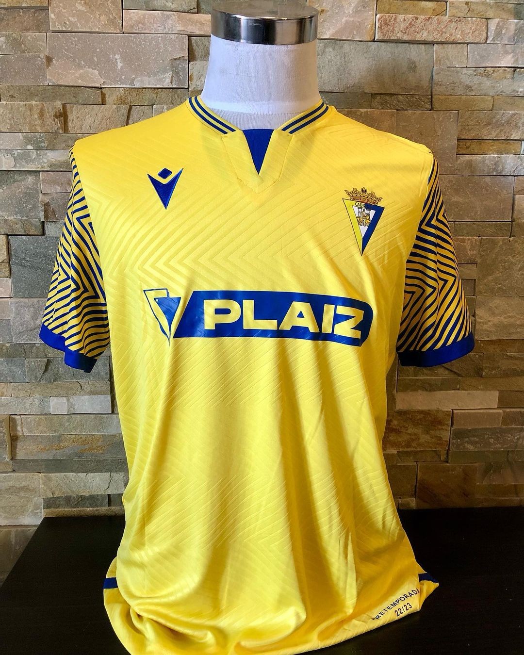 Cádiz CF 2022-23 Pre-Season Home Kit