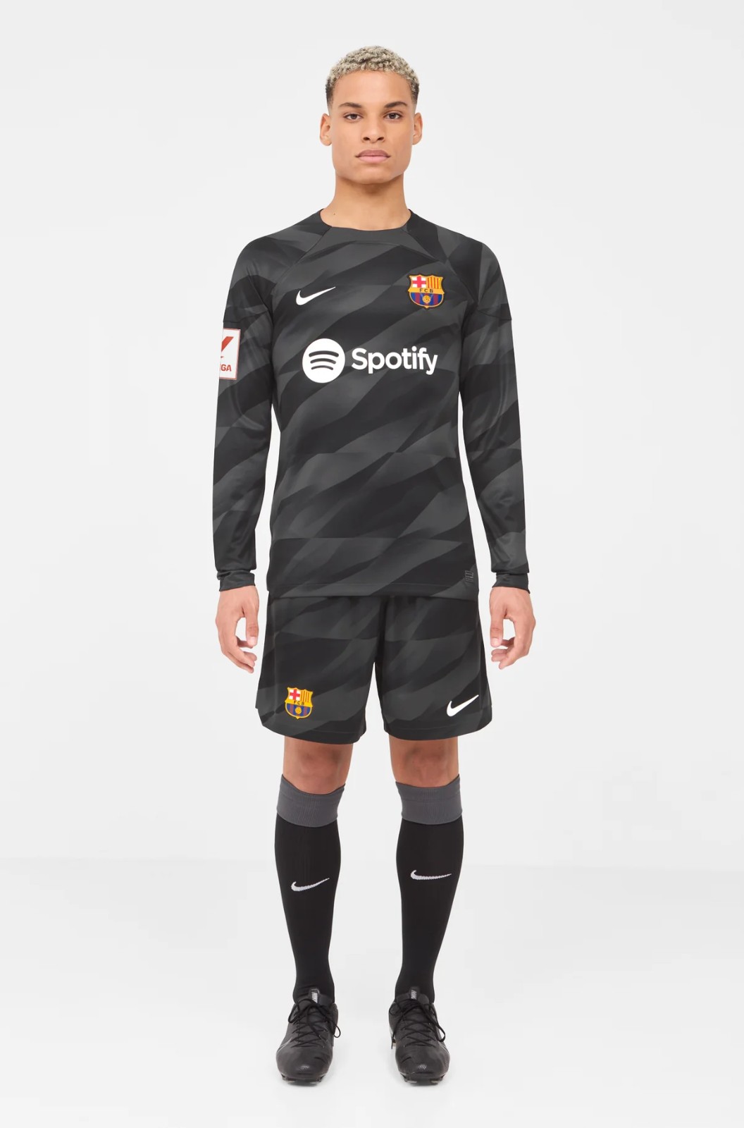 FC Barcelona 2023-24 GK 2 Kit