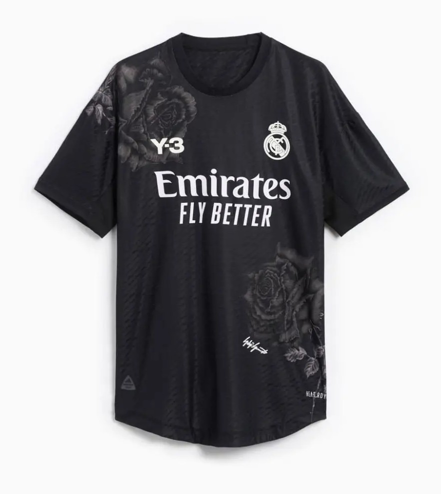 Real Madrid 2023-24 GK Fourth Kit