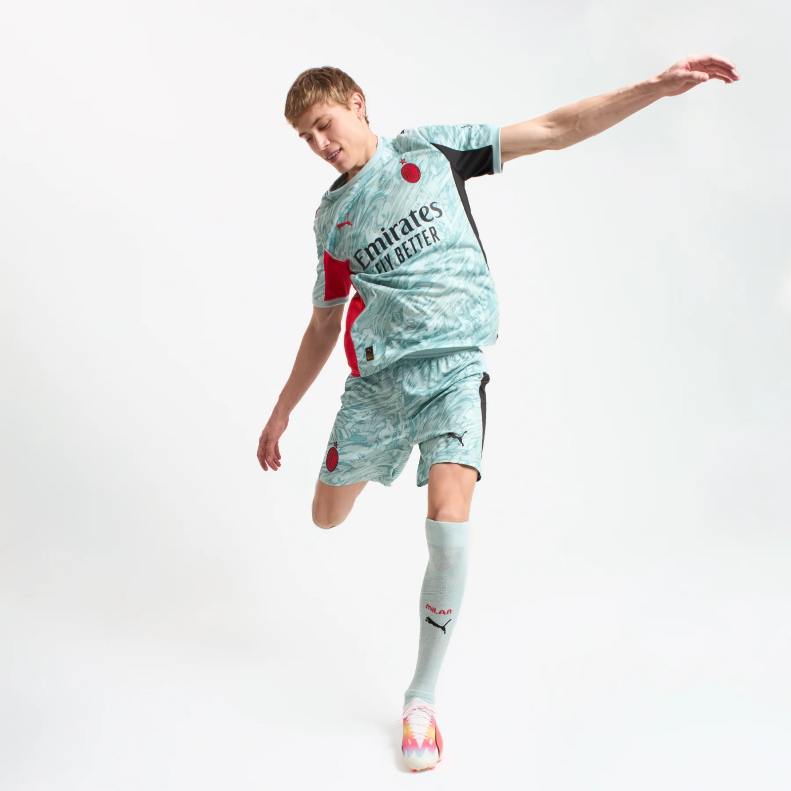 AC Milan 2025-26 GK Home Kit