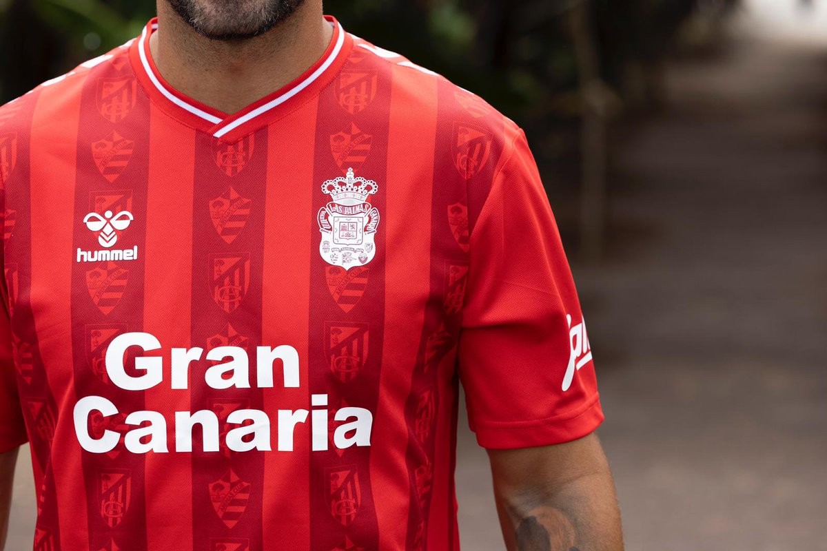 UD Las Palmas 2023-24 Third Kit