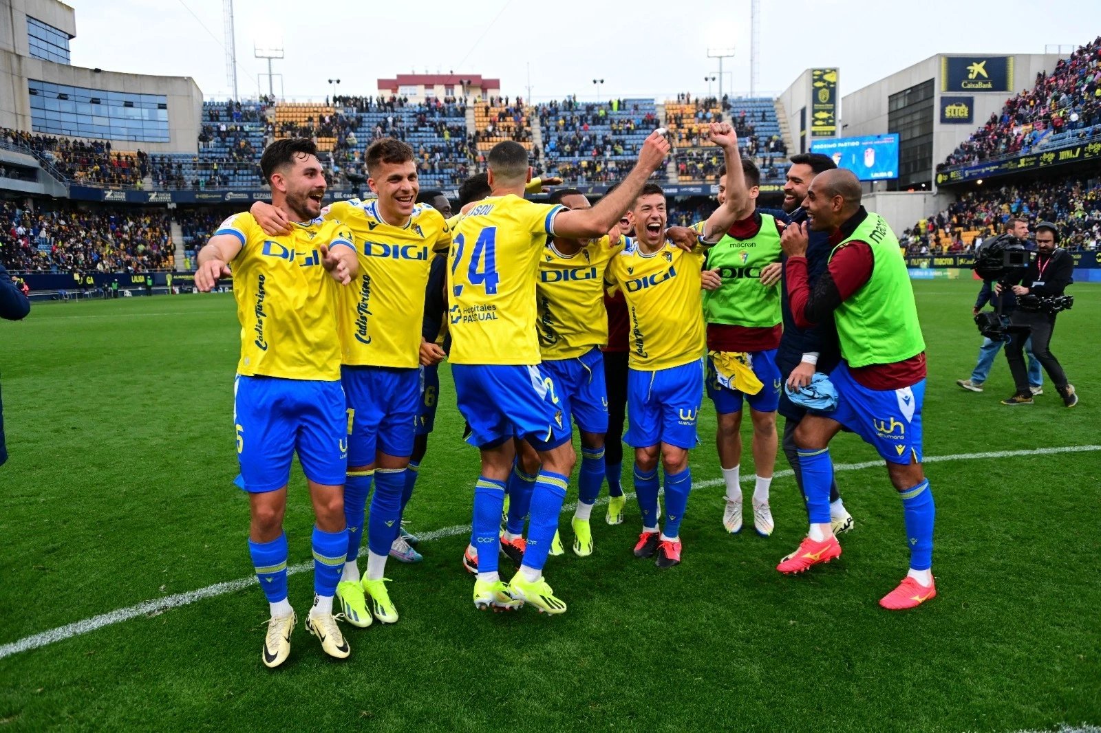 Cádiz CF 2023-24 Home 2 Kit
