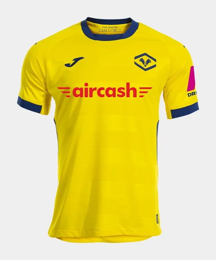 Hellas Verona 2025-26 Away Kit