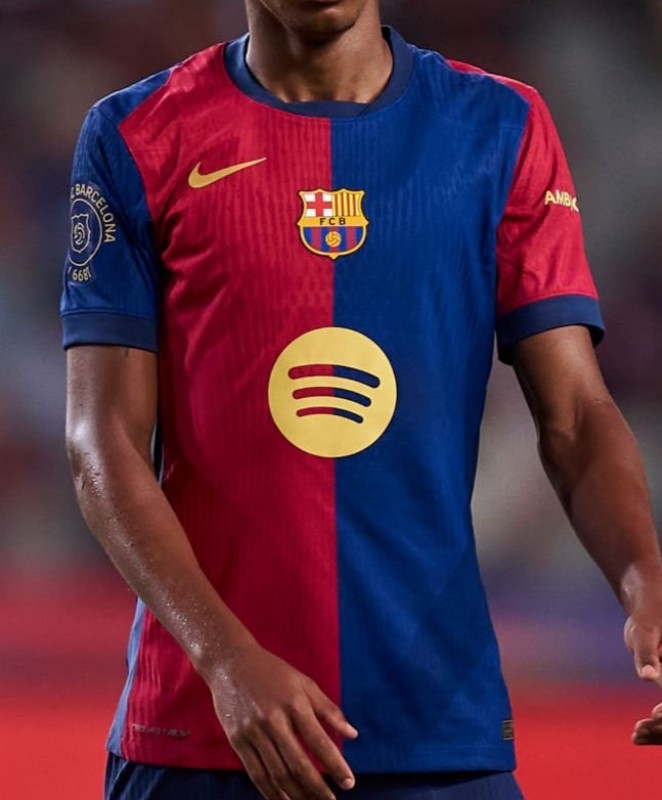FC Barcelona 2024-25 Trofeo Joan Gamper Kit