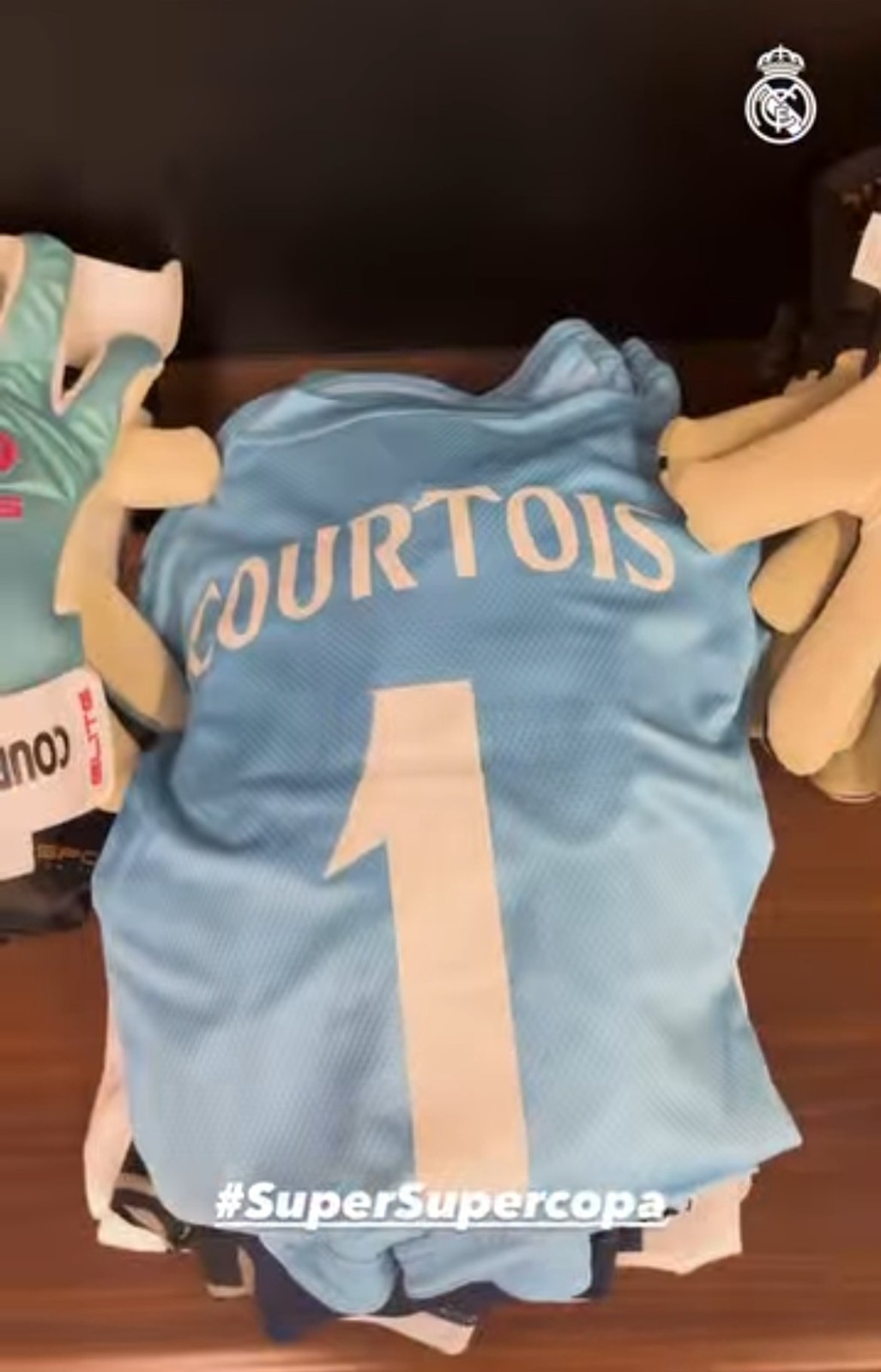 Real Madrid 2024-25 Supercopa de España Final GK Kit