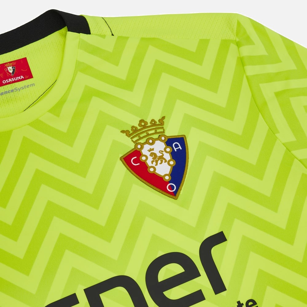 CA Osasuna 2024-25 GK 1 Kit