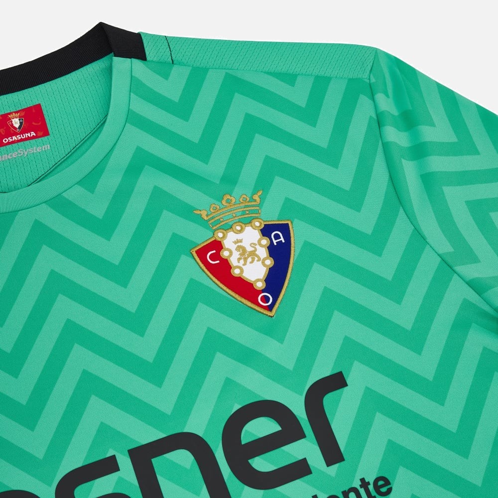 CA Osasuna 2024-25 GK 2 Kit