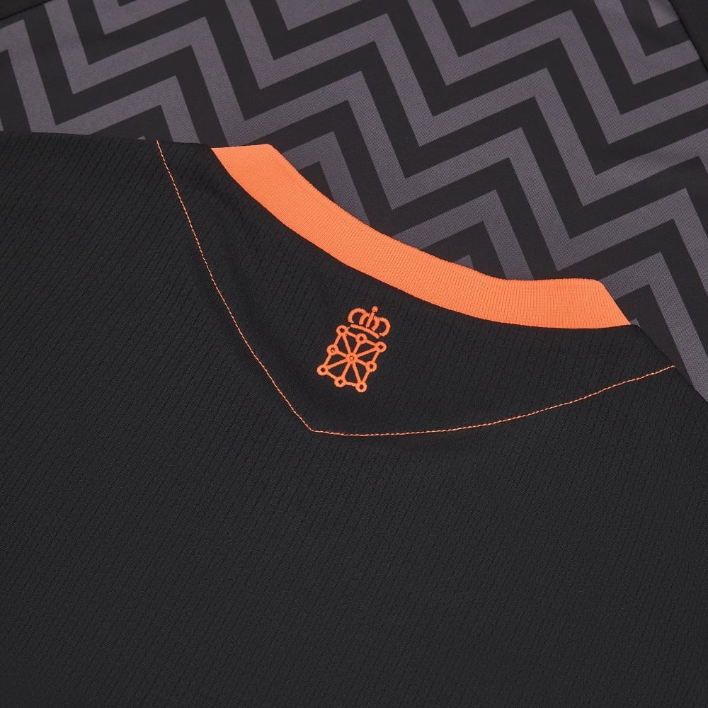 CA Osasuna 2024-25 GK 4 Kit