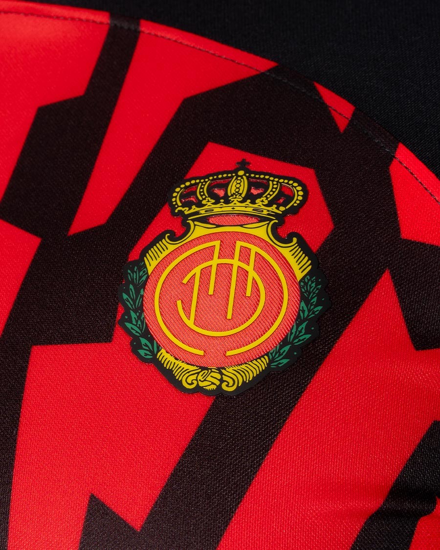 RCD Mallorca 2024-25 Home Kit
