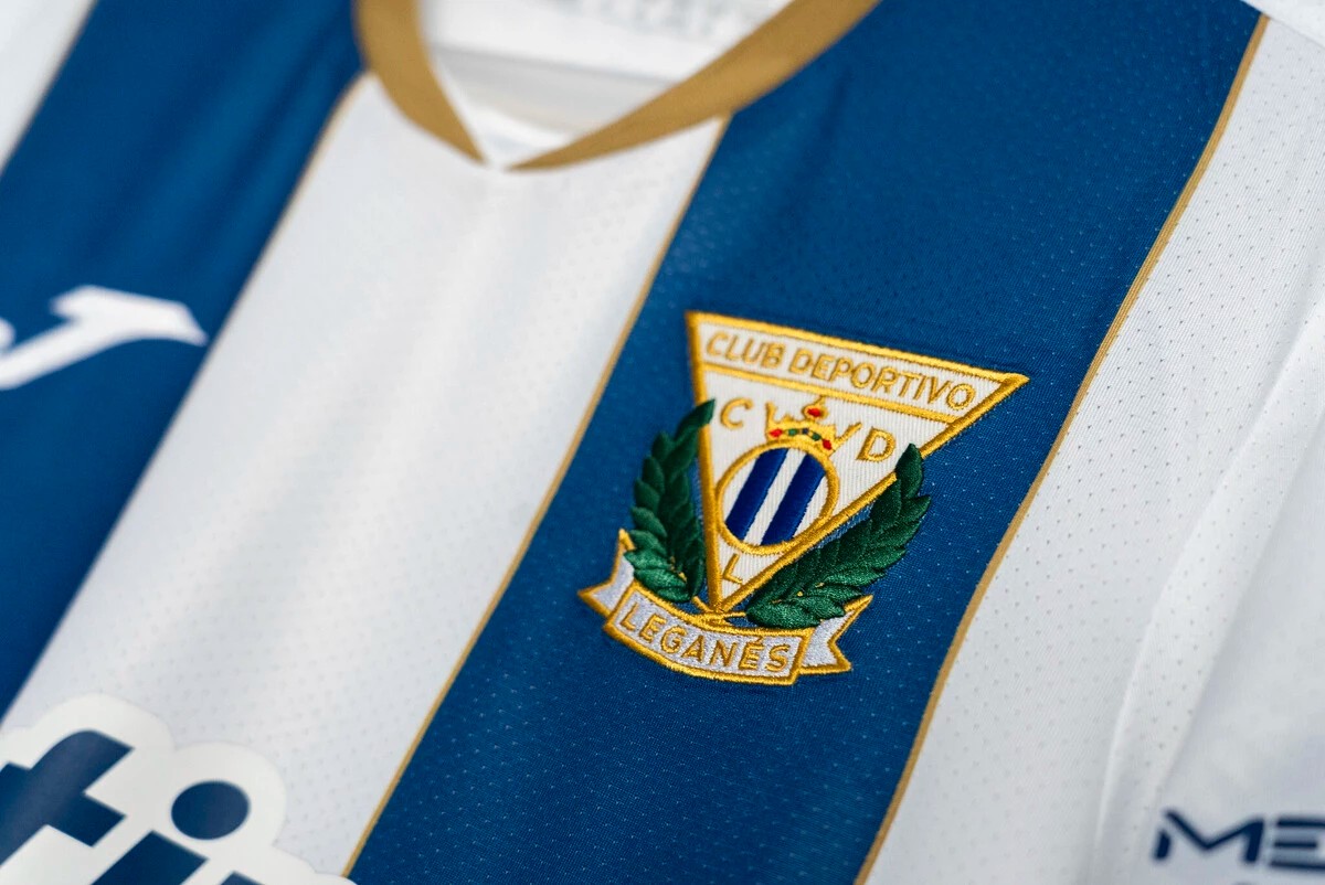 CD Leganés 2024-25 Home Kit