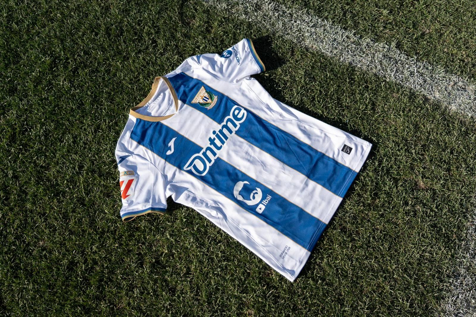 CD Leganés 2024-25 Copa del Rey Home Kit